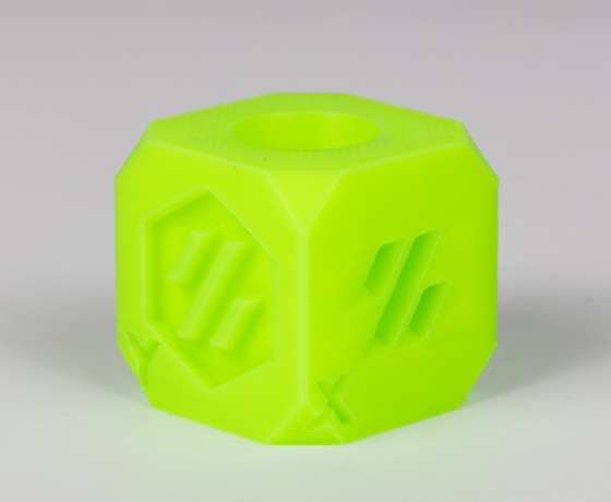 Фото 7 - Зелений Неоновый флуоресцентний пла плюс пластик для 3D принтера ☼1кг☼1.75мм