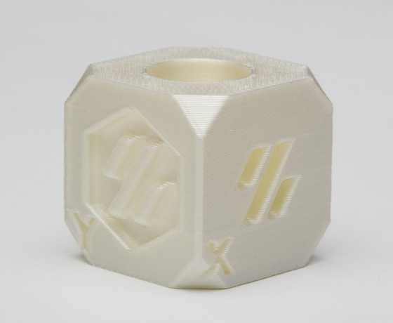 Фото 7 - Білий Пла Пластик Шовковий 1кг | 1.75мм | 330м